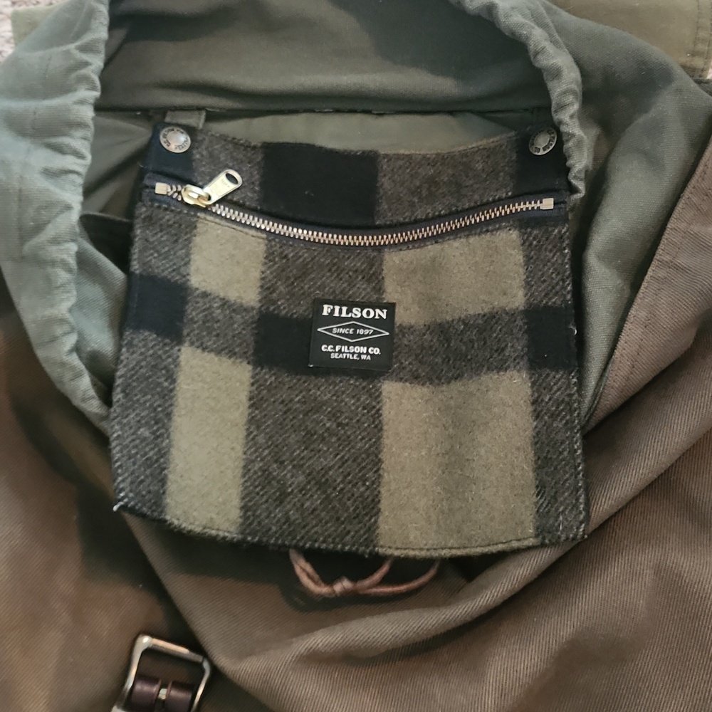Filson Ranger Backpack Olive Green - Picture 5 of 11